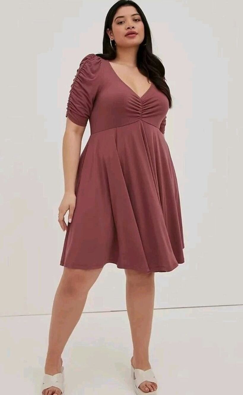 Torrid Mauve V Neck Cinch Front Puff Short Sleeve Skate Dress